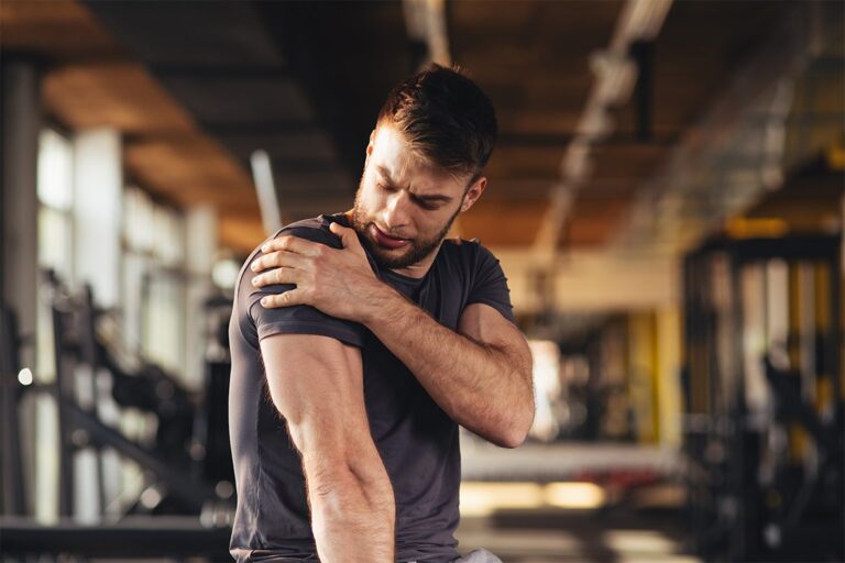 chiropractor for shoulder pain