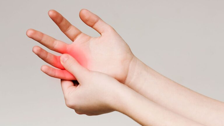 hand numbness and tingling